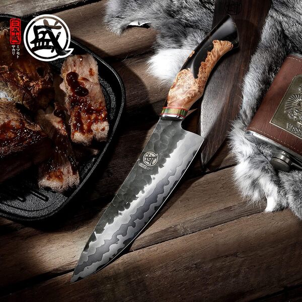 MITSUMOTO SAKARI Couteau Japonais en Damas 440C, Couteaux de Cuisine Professionnels Forgés à la Main, Couteaux de Cuisine Gyuto Art de 20 cm (Manche en Bois D'érable et Boutique Boîte en bois)