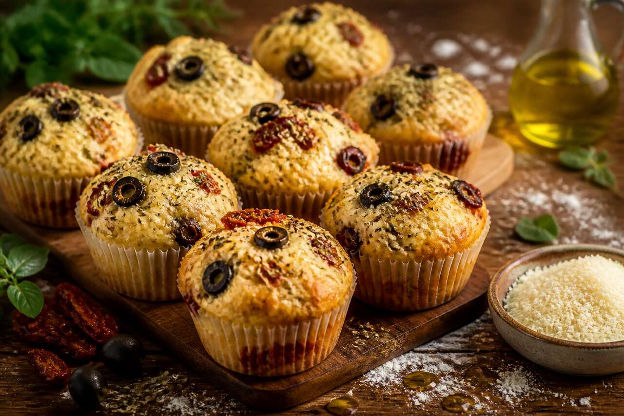 Cupcakes salés tomates séchées & mozzarella : recette facile